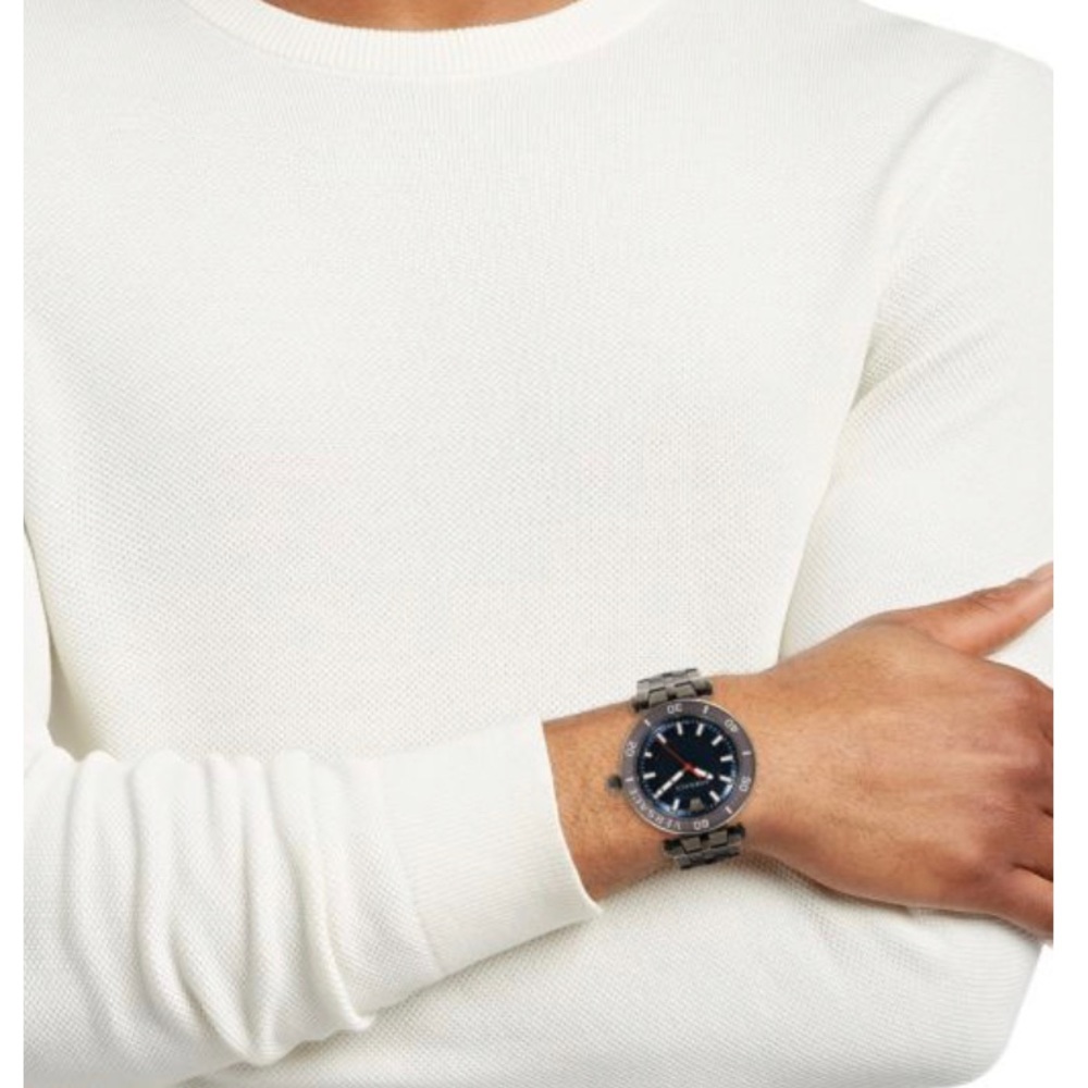 Versace men vez3 watch.🔥